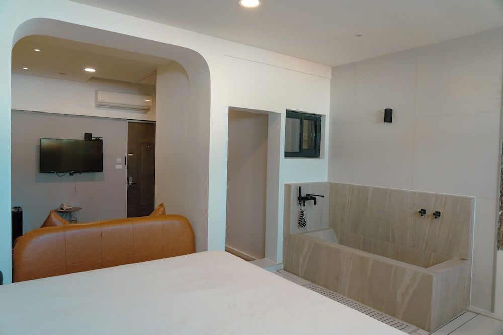 Okra Villa Elite Double Room (102) 6