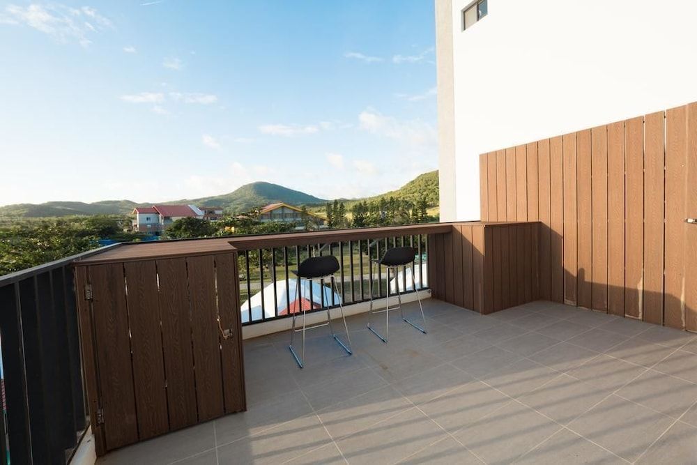 Okra Villa Quadruple Room, Terrace (301) 3