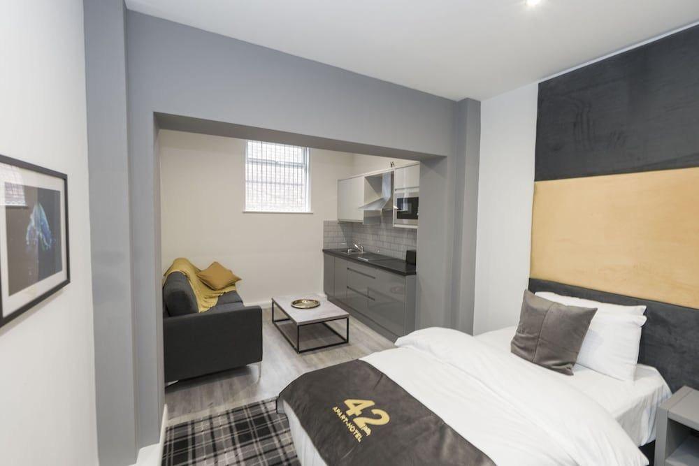 42 Apart-hotel Superior Studio, Ensuite 11
