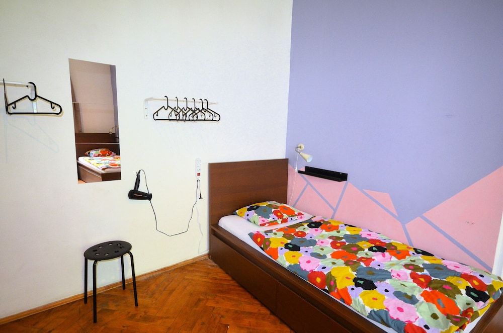 undefined Travel & Joy backpackers 8