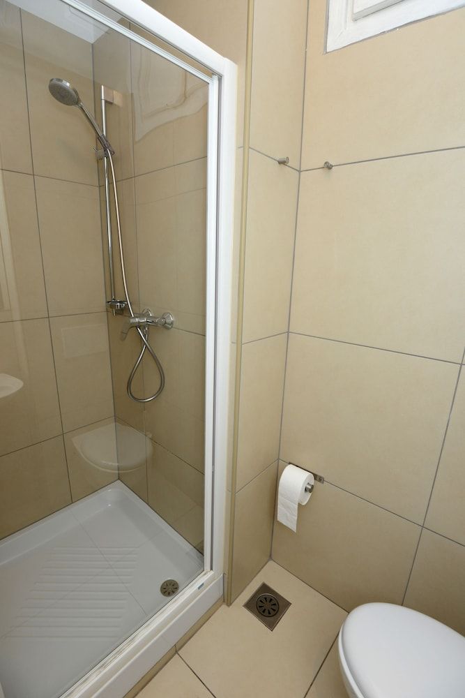 undefined Viva Rooms 7