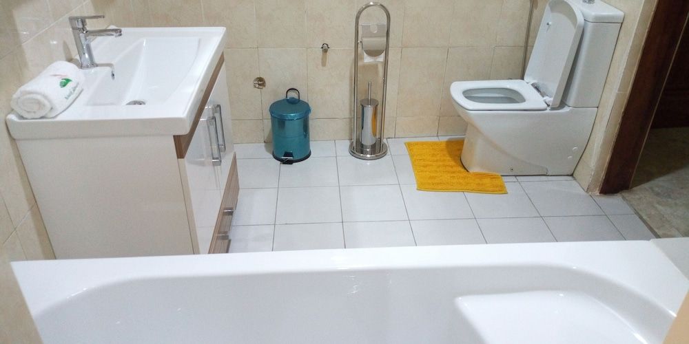 Noahgarden Deluxe Double Room, City View 9