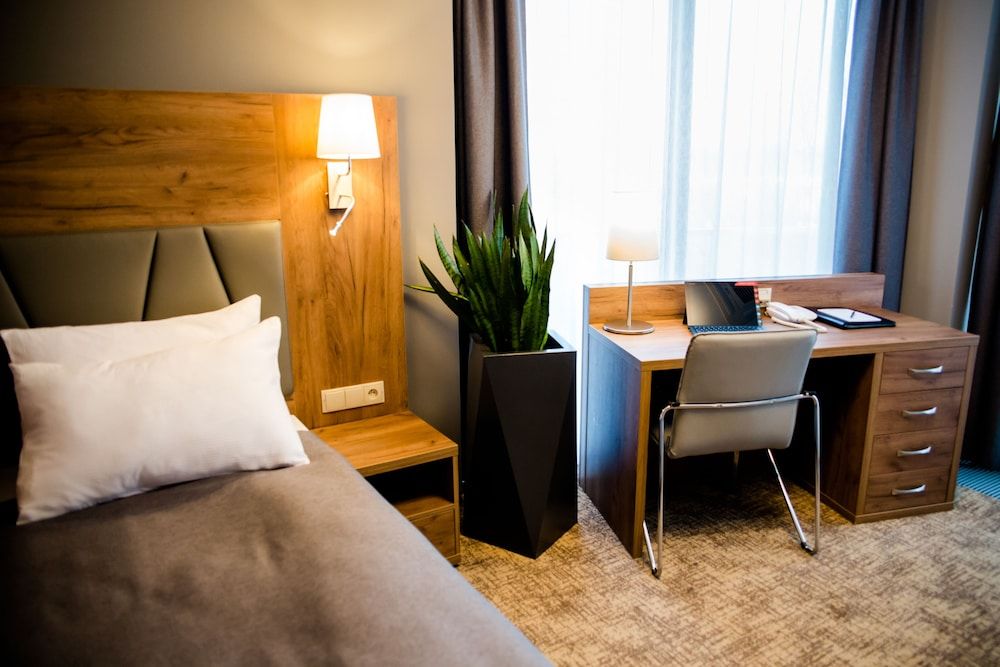 Apart Hotel 12 Single Room, 1 Twin Bed, Non Smoking