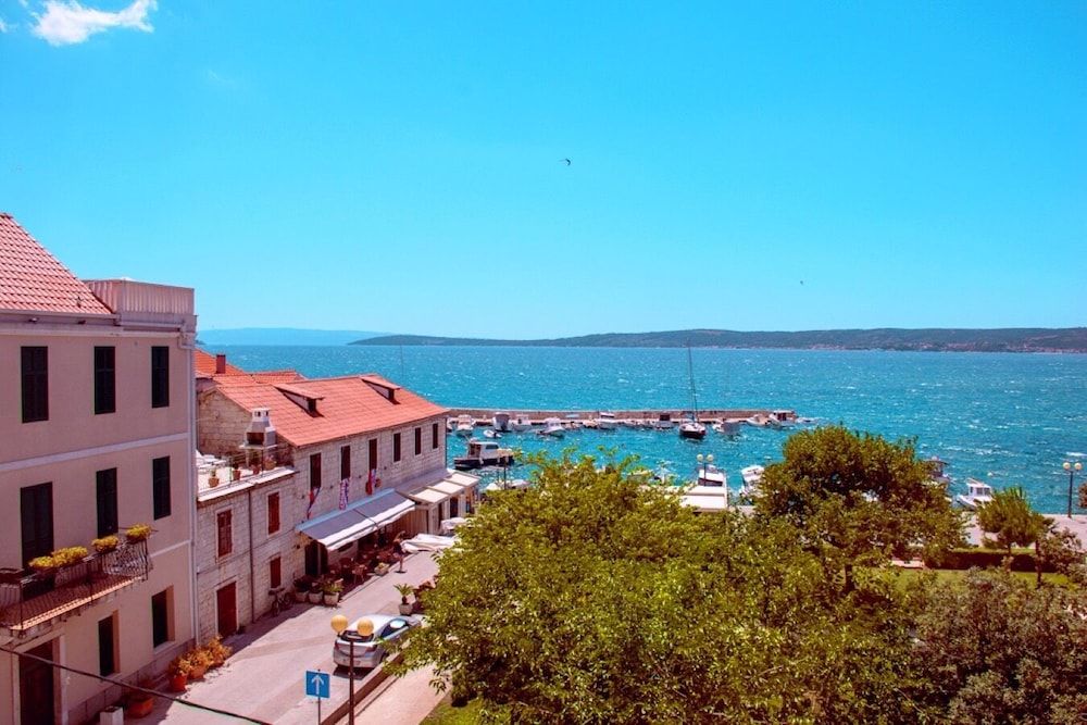 Benjamin Hotel Family Room, Sea View 2