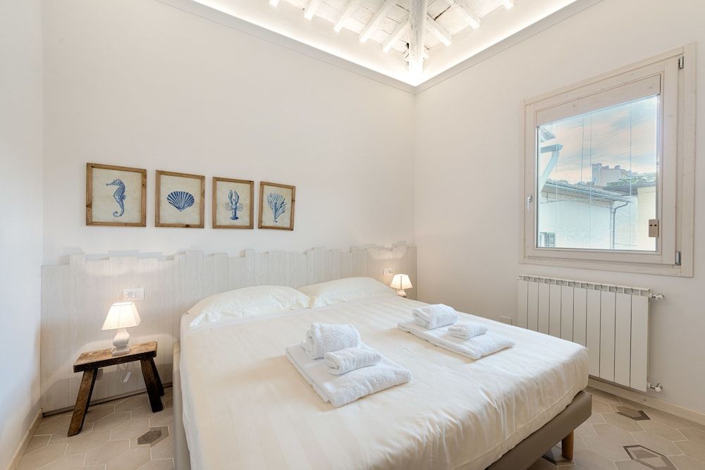 Giglio Oro by Mmega Comfort Apartment, 2 Bedrooms 2