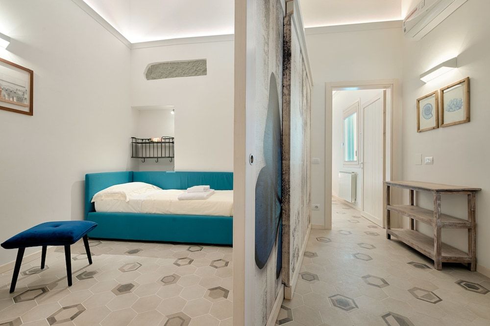 undefined Giglio Oro by Mmega 9