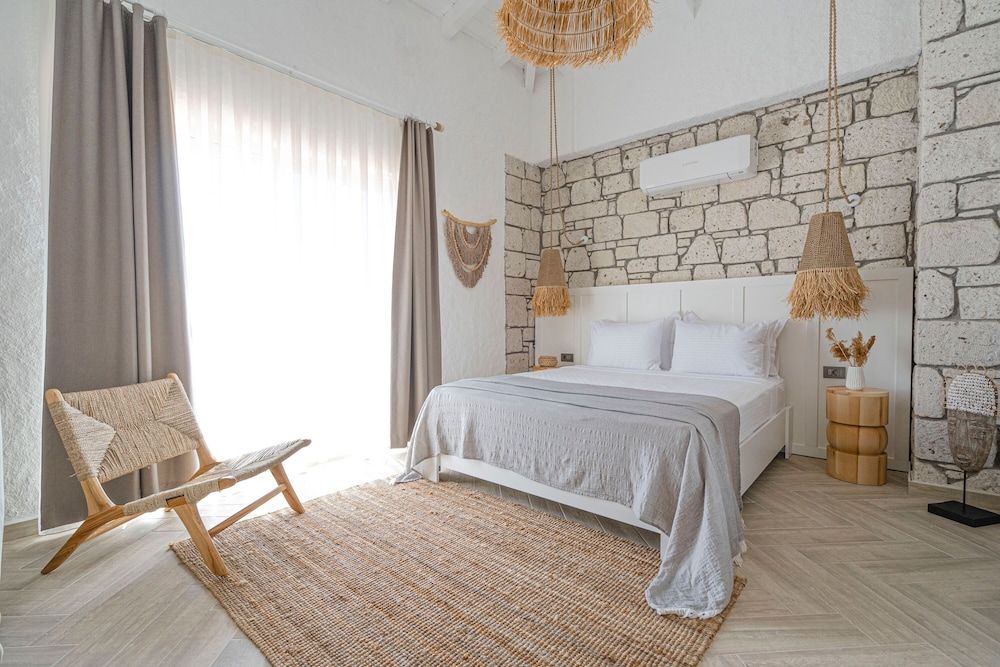 undefined Voger Alacati Silence 3