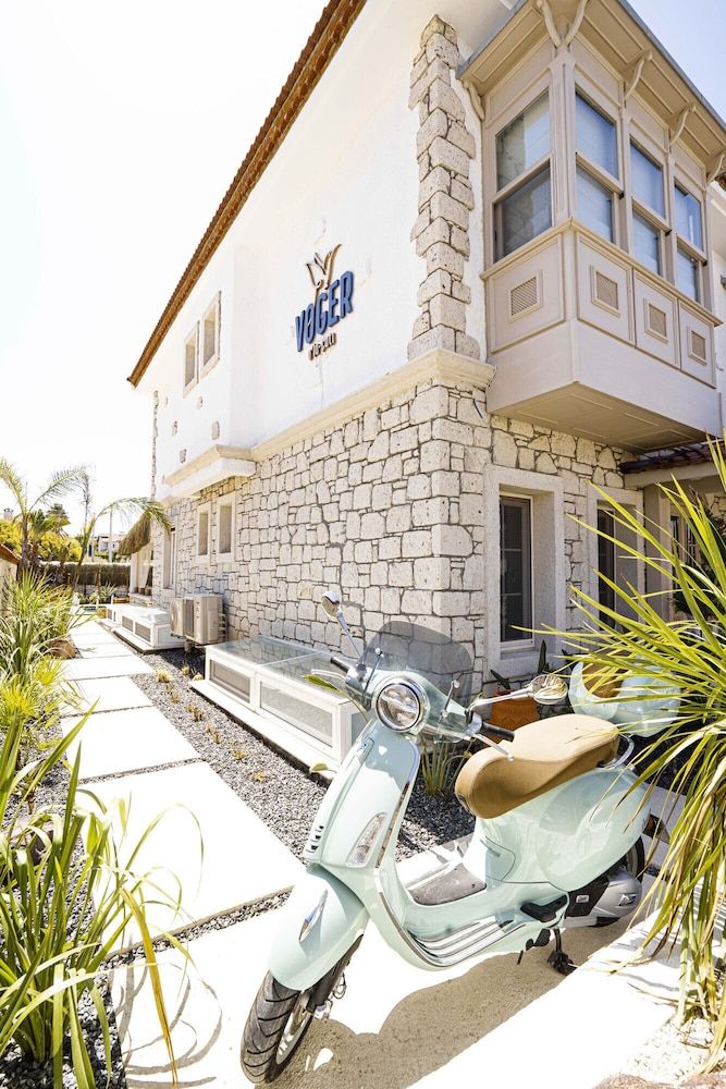 undefined Voger Alacati Silence 8