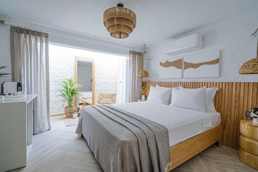 Voger Alacati Silence Economy Room 3