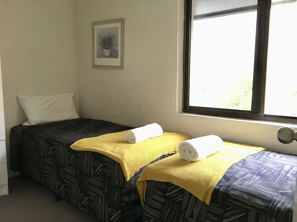 Burleigh Palms Holiday Apartments Apartment, 2 Bedrooms 2