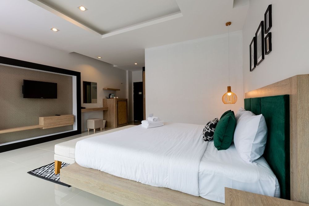 Superior Room, 1 King Bed