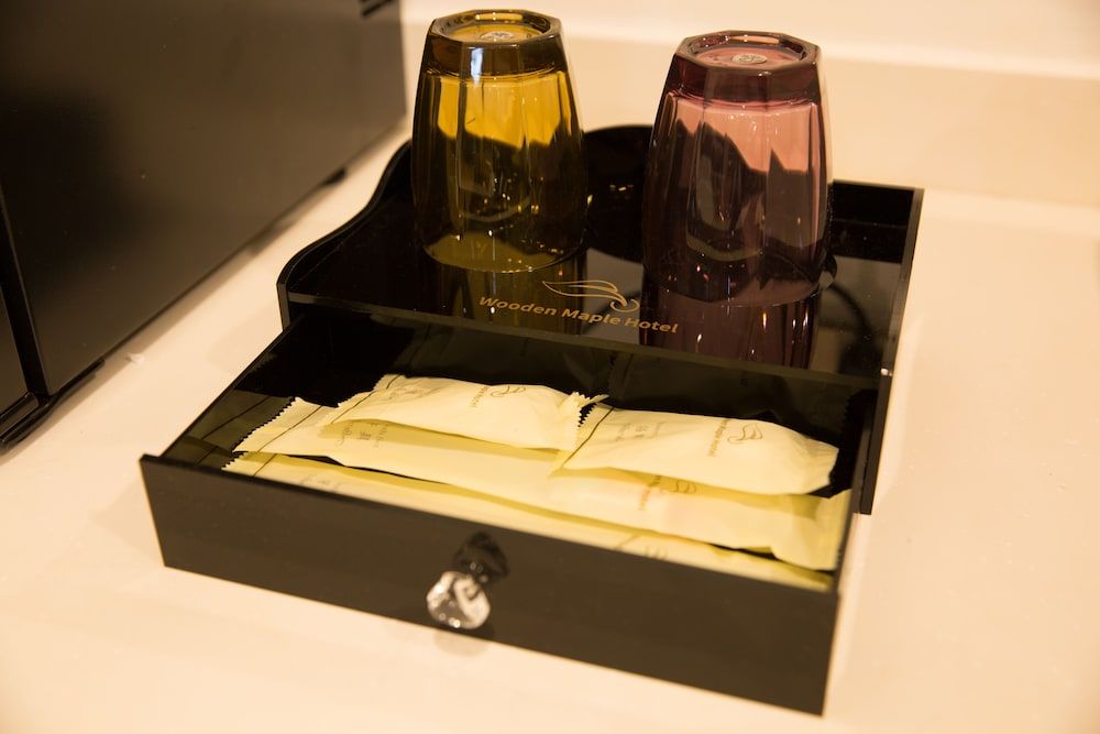 Wooden Maple Hotel Deluxe Twin Room