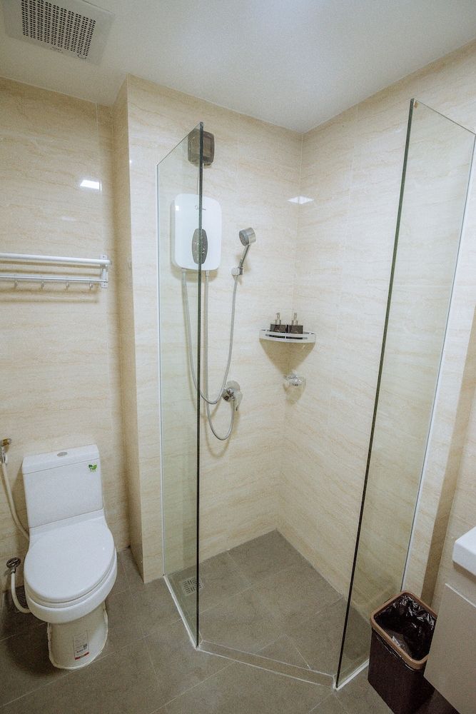 undefined Wooden Maple Hotel 6