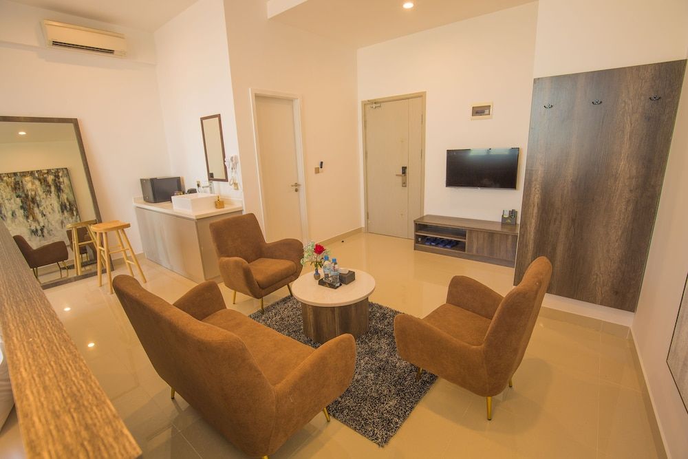 undefined Wooden Maple Hotel 9