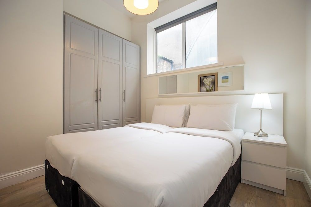 Superior Apartment, 3 Bedrooms, Kitchen, River View