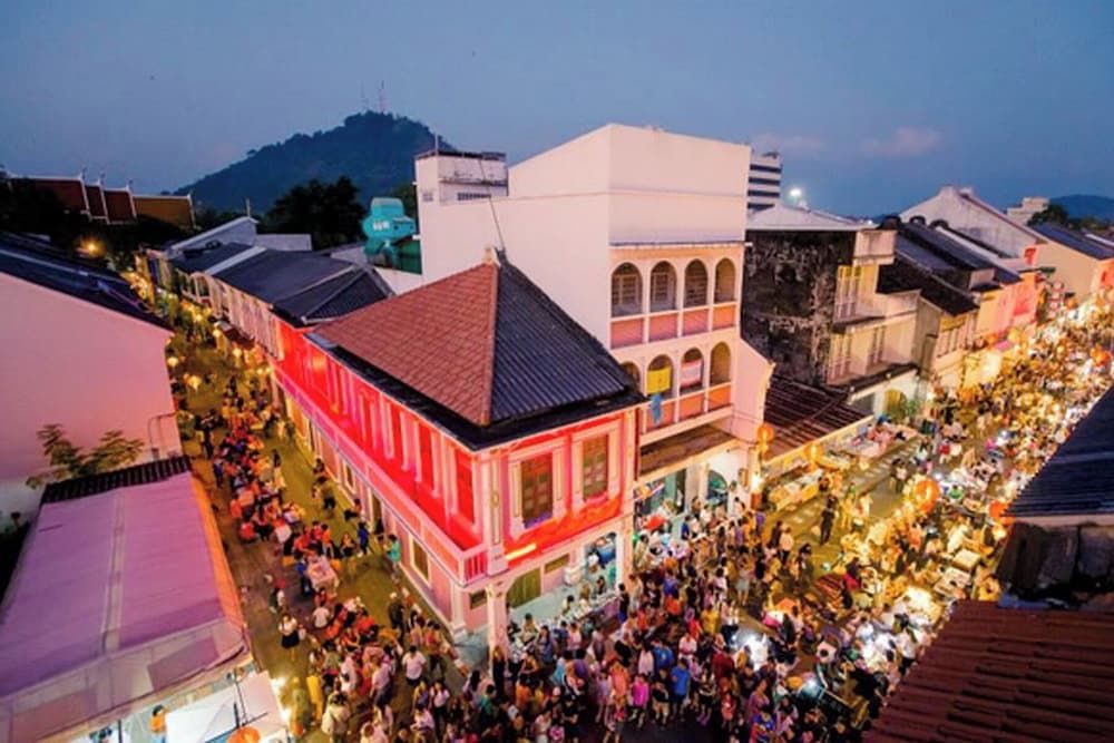 undefined Montree Phuket Hotel 7