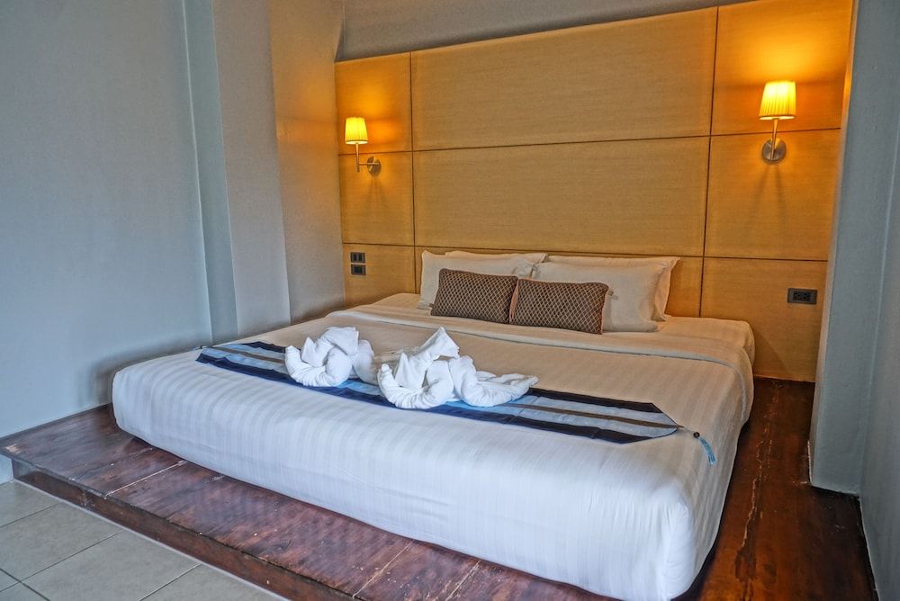 undefined Montree Phuket Hotel 10