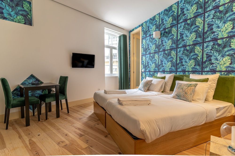 PORTOTEM PREMIUM Standard Studio Suite (3)