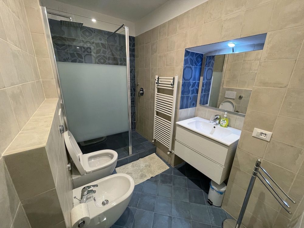 Bellagio Bed & Breakfast Standard Double Room, Lake View (Giotto) 4