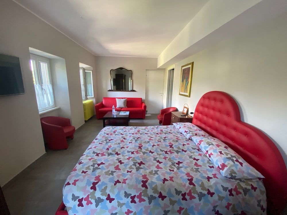 undefined Bellagio Bed & Breakfast 4