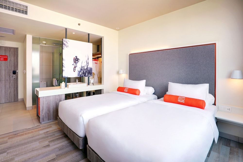 Room (HARRIS)