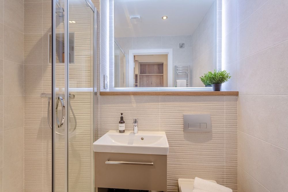 Dwell City Living Classic Twin Room 5