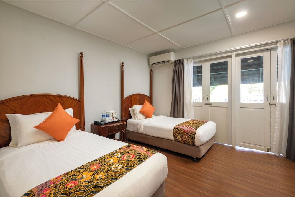 Adena Beach Resort Garden Chalet Twin