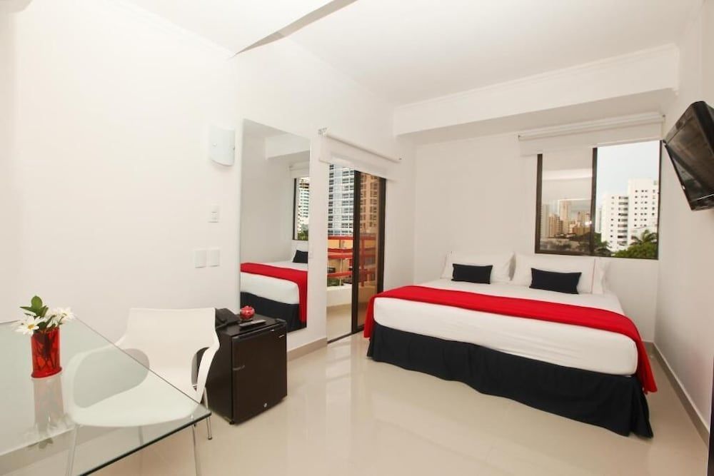 Junior Suite, Partial Ocean View