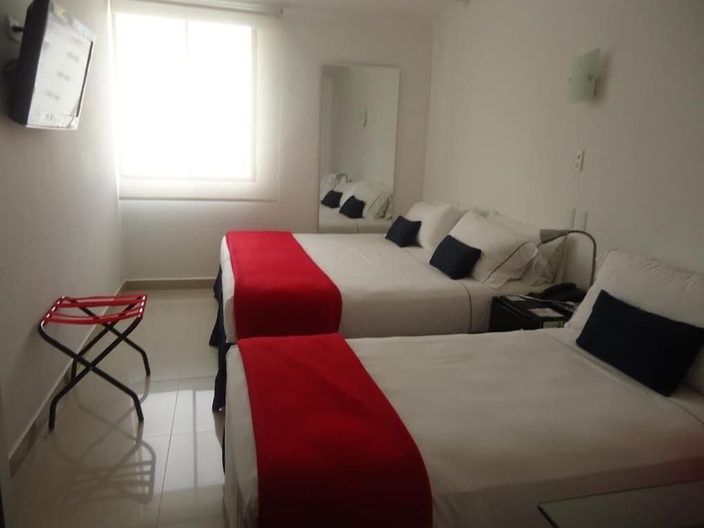 Superior Triple Room, Partial Ocean View