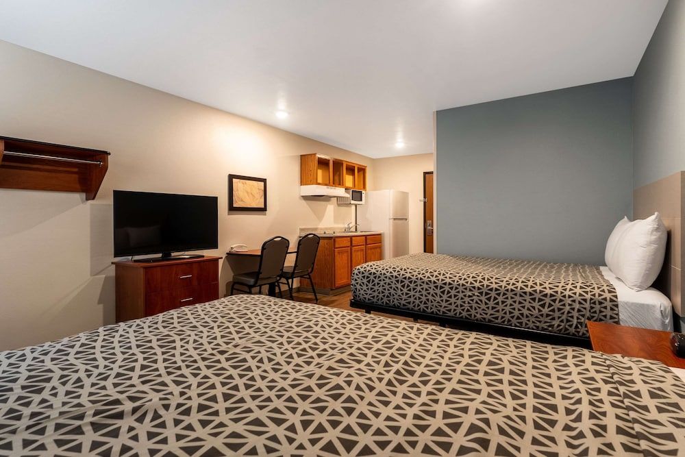 Standard Room, 2 Double Beds, Non Smoking