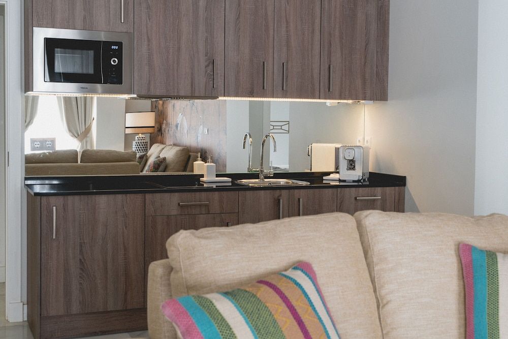 Apartamentos Abreu Suites Family Superior Apartment, 2 Bedrooms, Patio 6