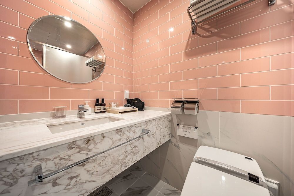 Brown-dot Hotel Signature Superior Double Room 13