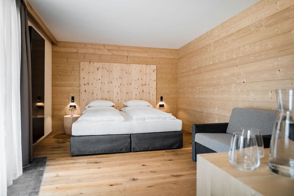 Mareo Dolomites Hotel Deluxe Room (Erta) 5