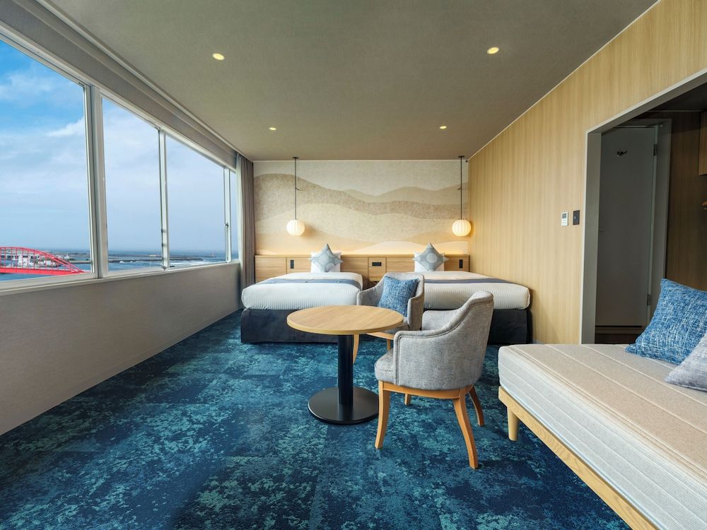Family Quadruple Room, Non Smoking (With private bathroom)