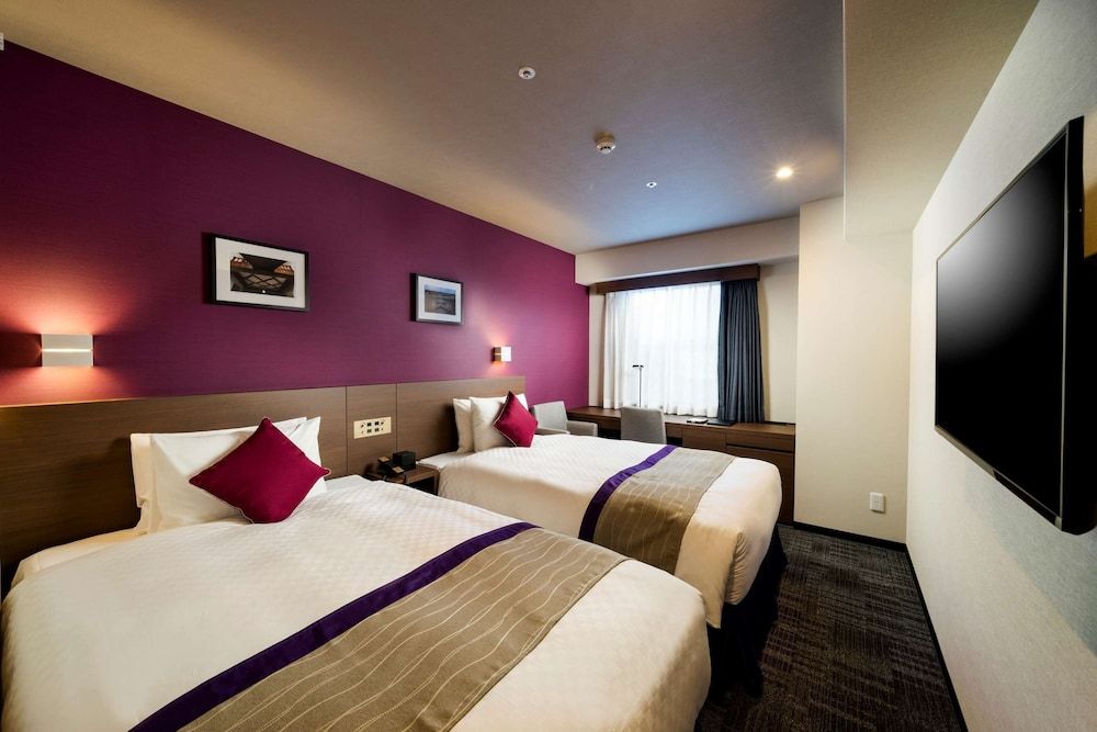 Superior Room, 2 Twin Beds, Non Smoking, Refrigerator