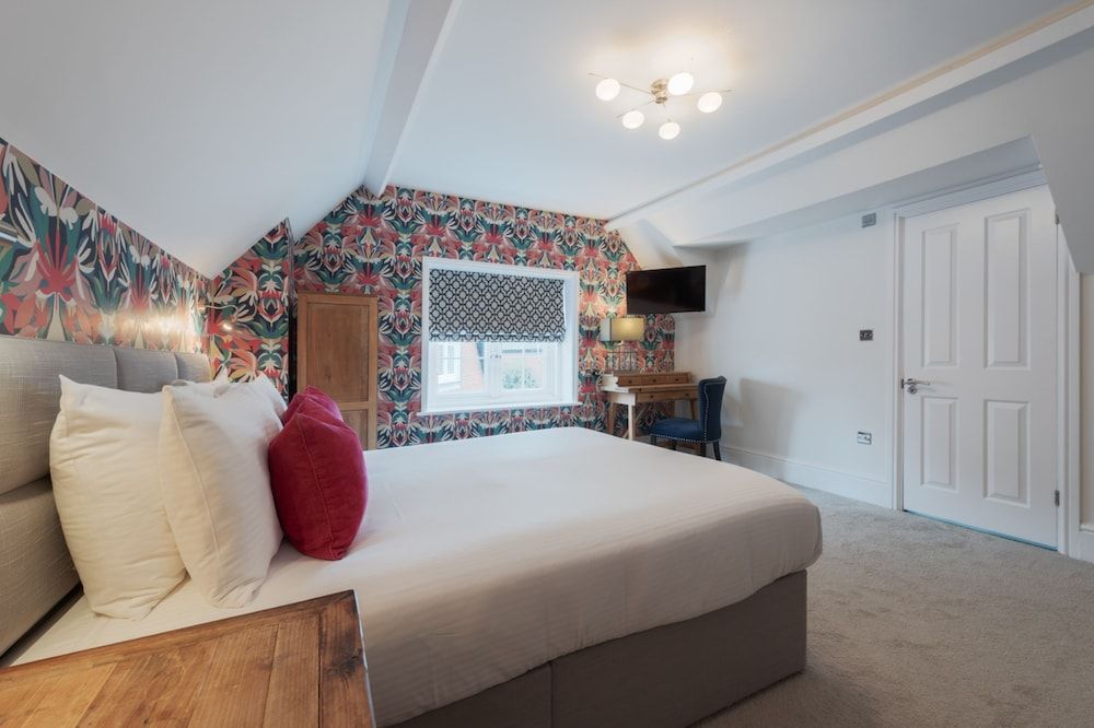 Florence Gardens Hotel & Restaurant Executive King Room with Shower 2