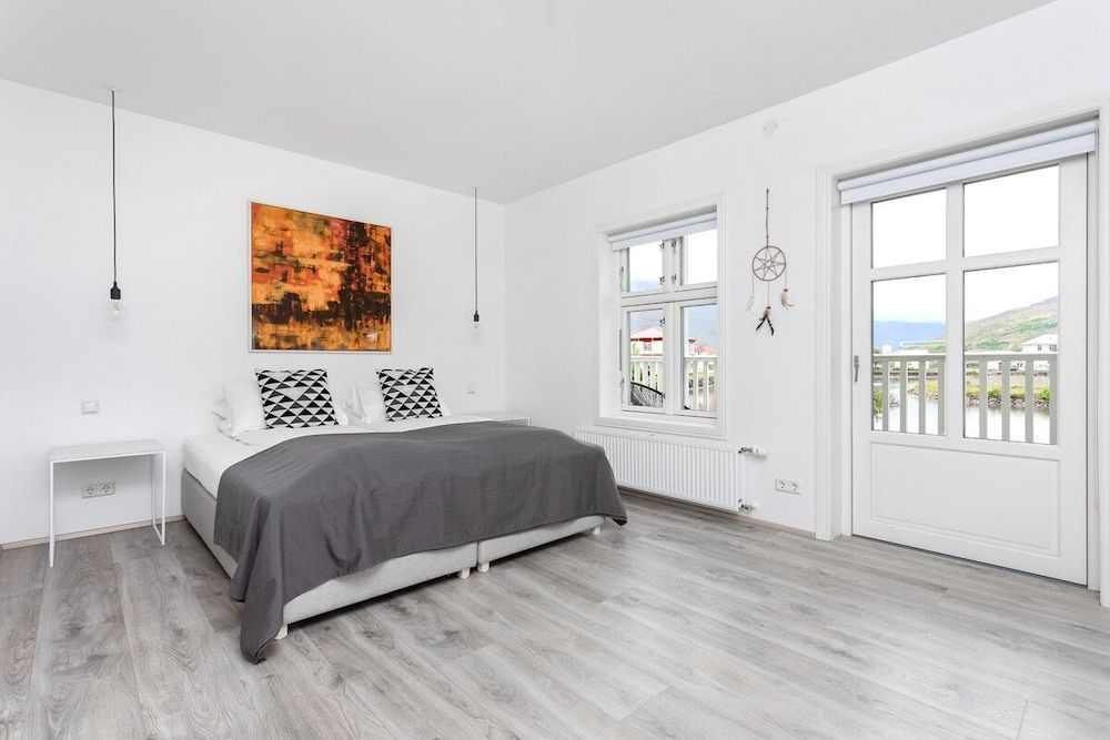 Deluxe Double Room, Private Bathroom