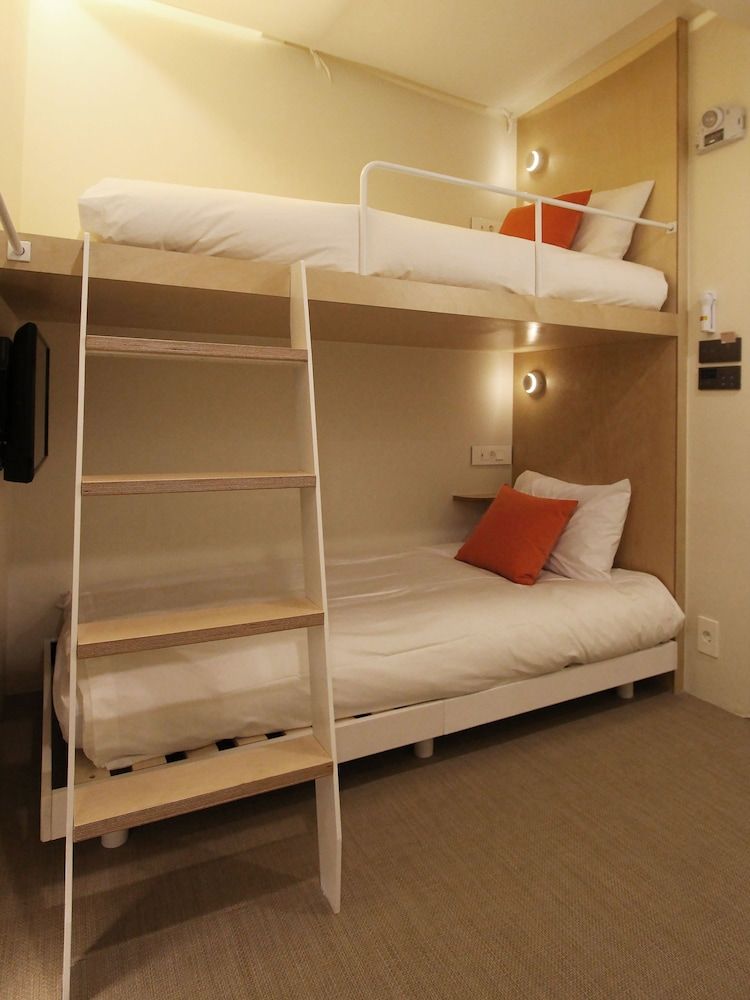 undefined Tong Tong Petit Hotel 9