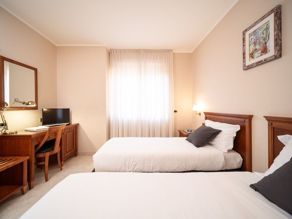 Hotel San Pio Superior Twin Room