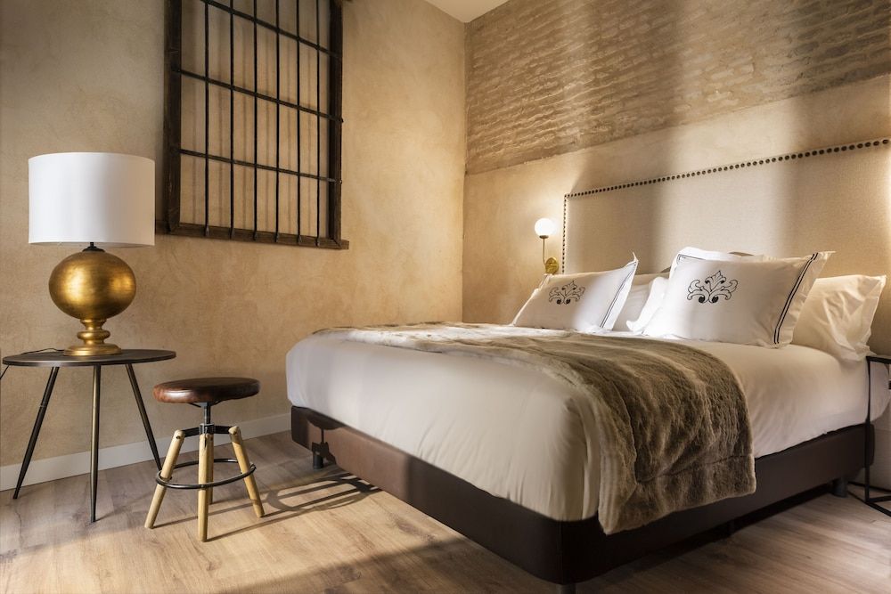 Casa Sevilla 1855 Suites by Época Studio (Interior)