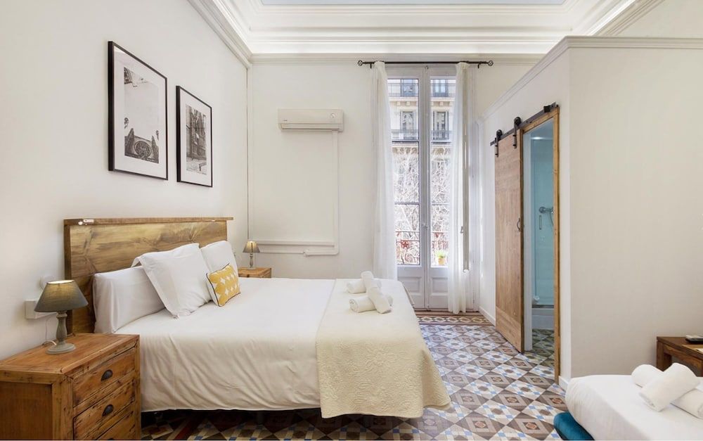 undefined Hostal Girona 5