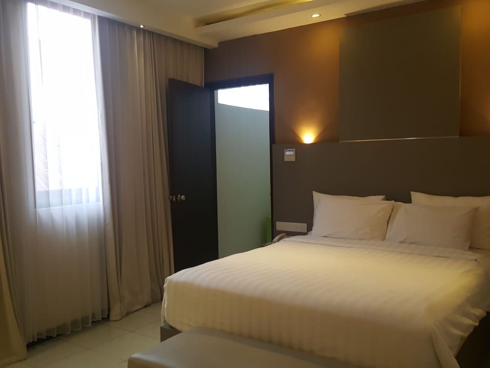 Hotel Kharisma Room (VIP) 4