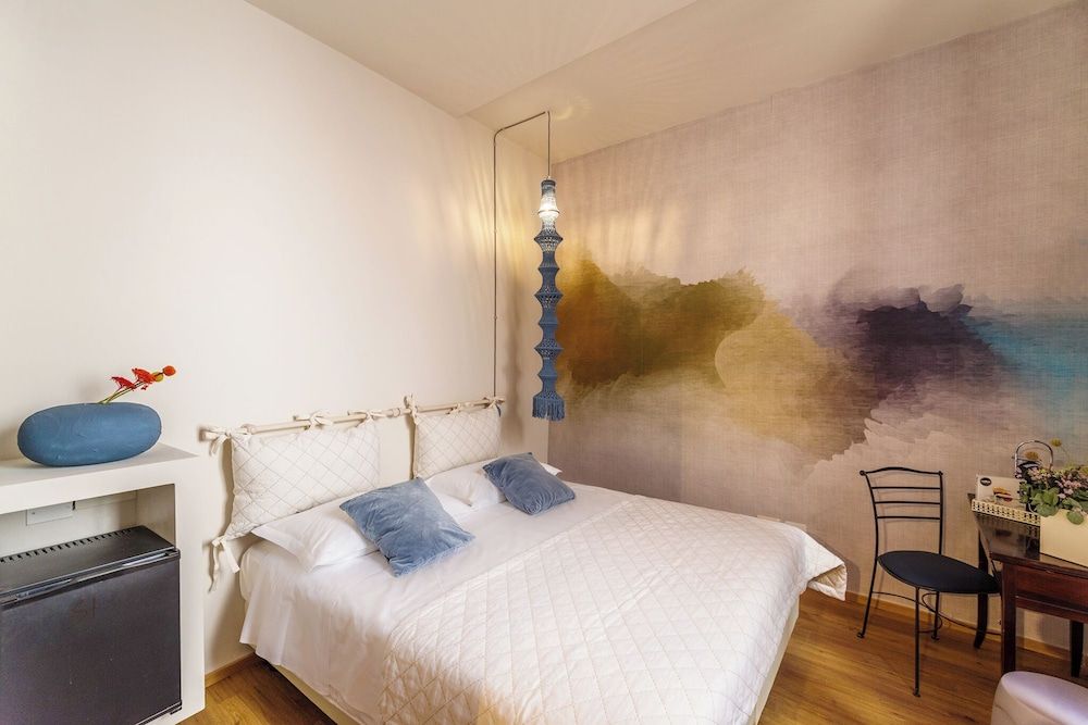 Boutique Hotel Aurora Economy Room 6