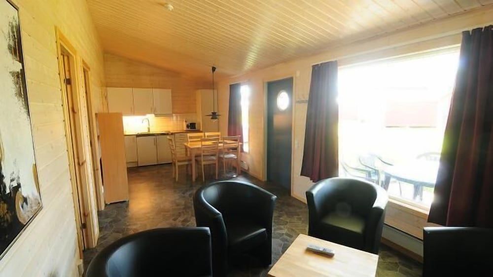 Pite Havsbad Summer Cottage 5