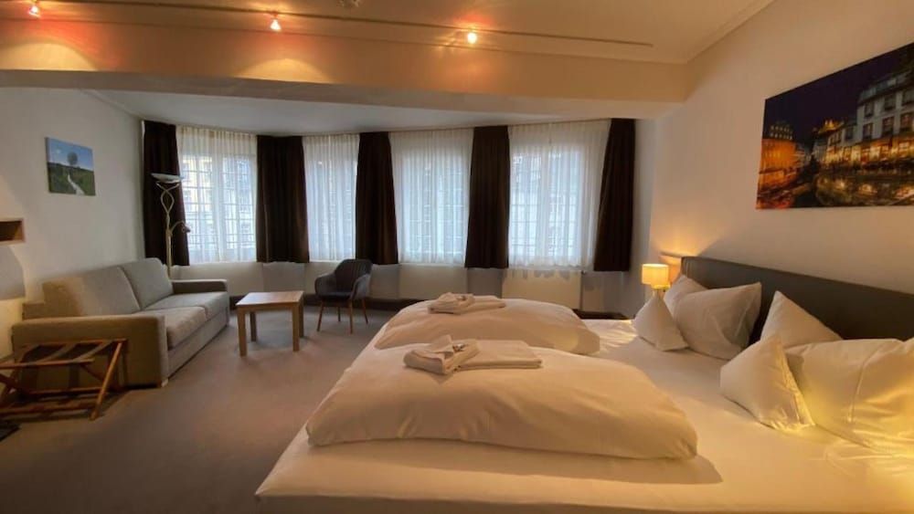 Hotel Horchem Superior Double Room 4