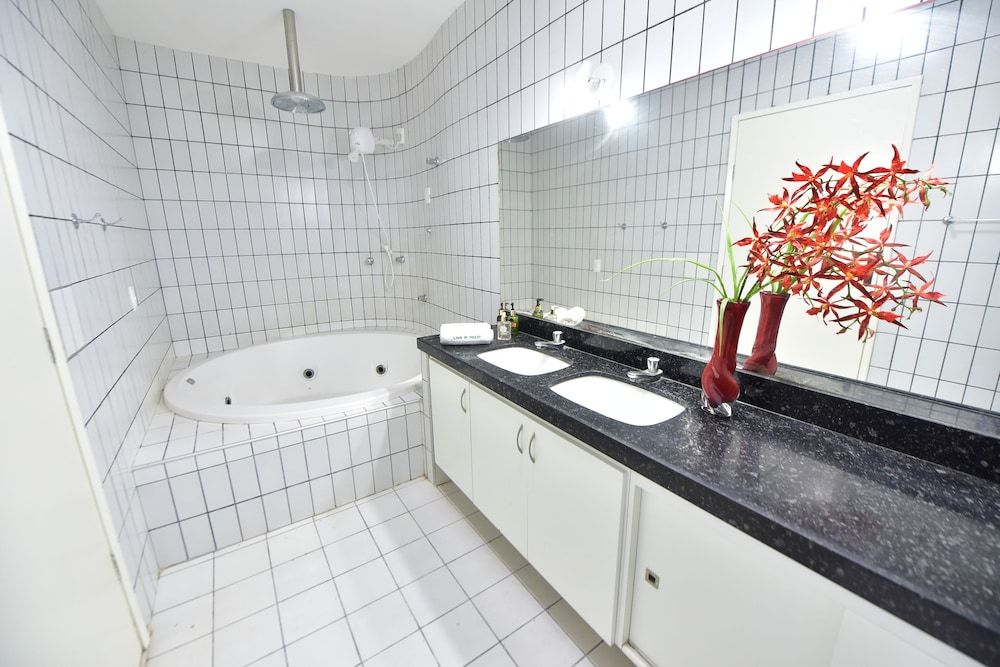 Live In Fortaleza Hotel Premium Quadruple Room 8