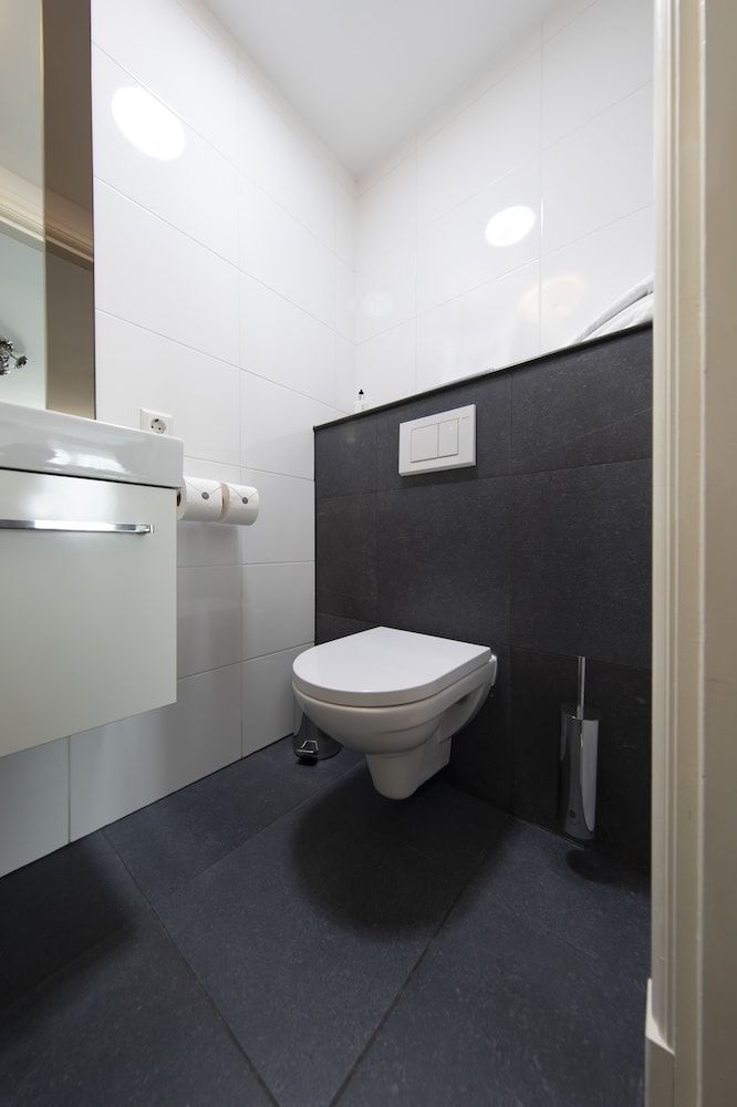 Hotel La Rosa Amsterdam Beach Classic Bungalow 5