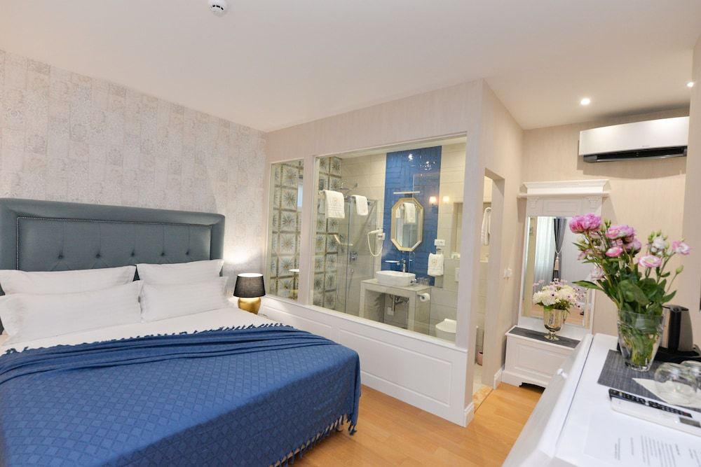 undefined The Duke Luxury Rooms