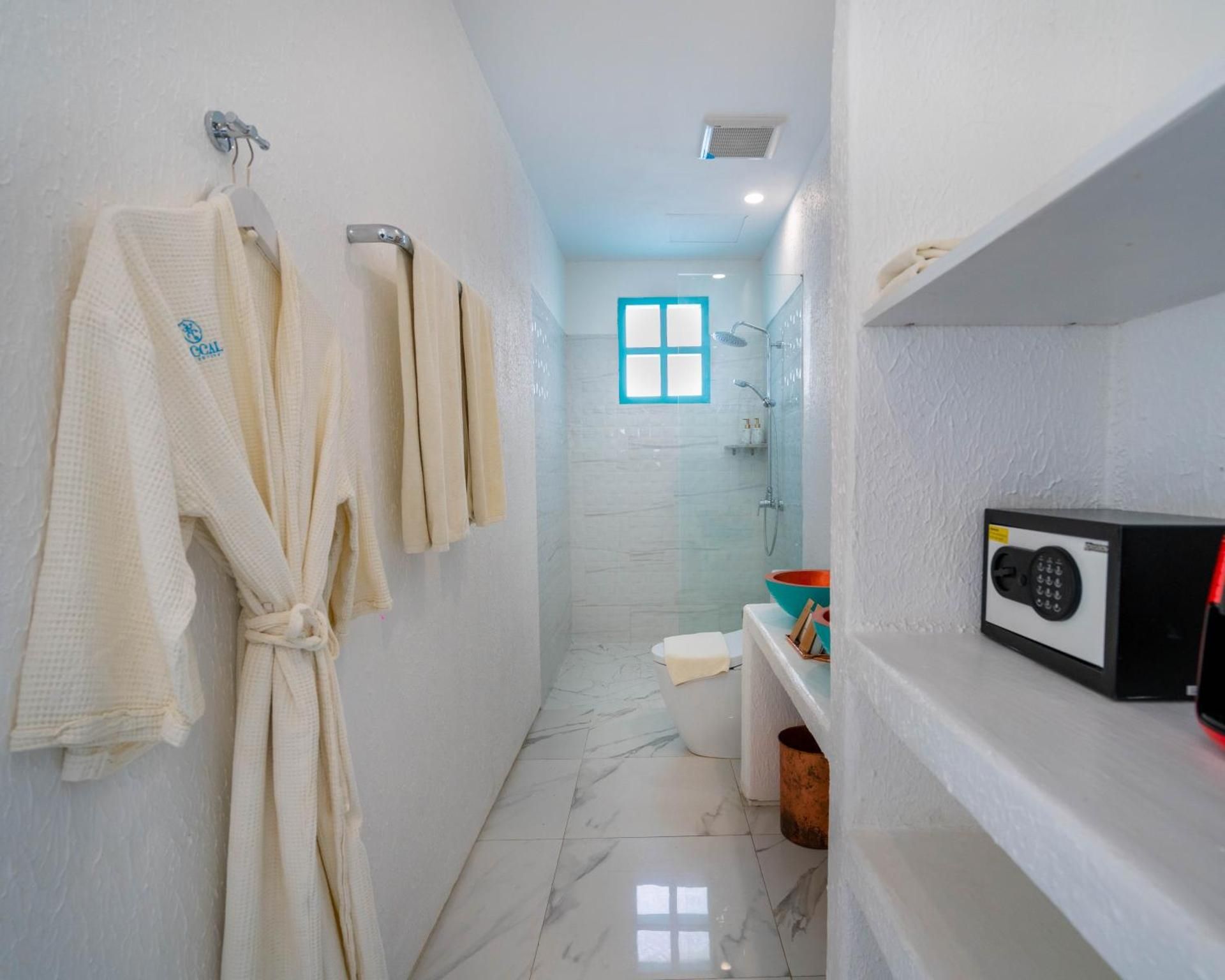 undefined Loccal Collection Hotel 10