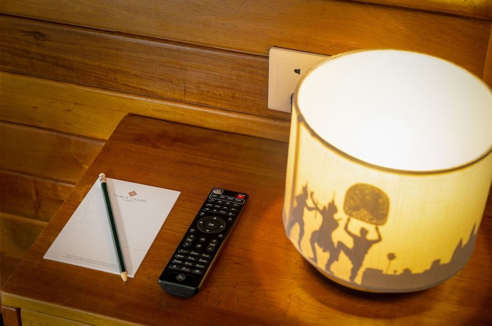 Phka Chan Hotel Deluxe Double with Balcony 9